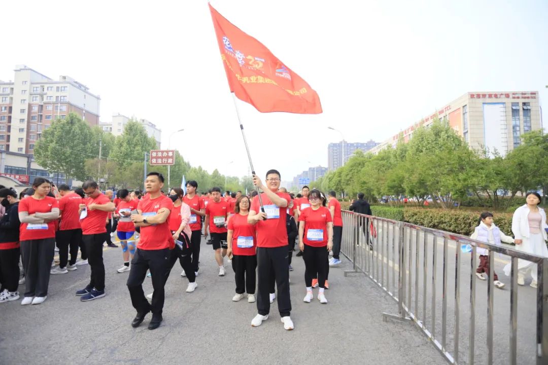 砥礪初心使命，汲取奮進(jìn)力量丨花花牛乳業(yè)集團(tuán)黨委組織開(kāi)展學(xué)習(xí)“焦裕祿精神”主題黨日活動(dòng)