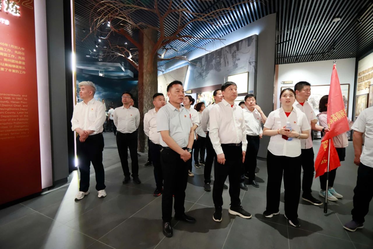 砥礪初心使命，汲取奮進(jìn)力量丨花花牛乳業(yè)集團(tuán)黨委組織開(kāi)展學(xué)習(xí)“焦裕祿精神”主題黨日活動(dòng)