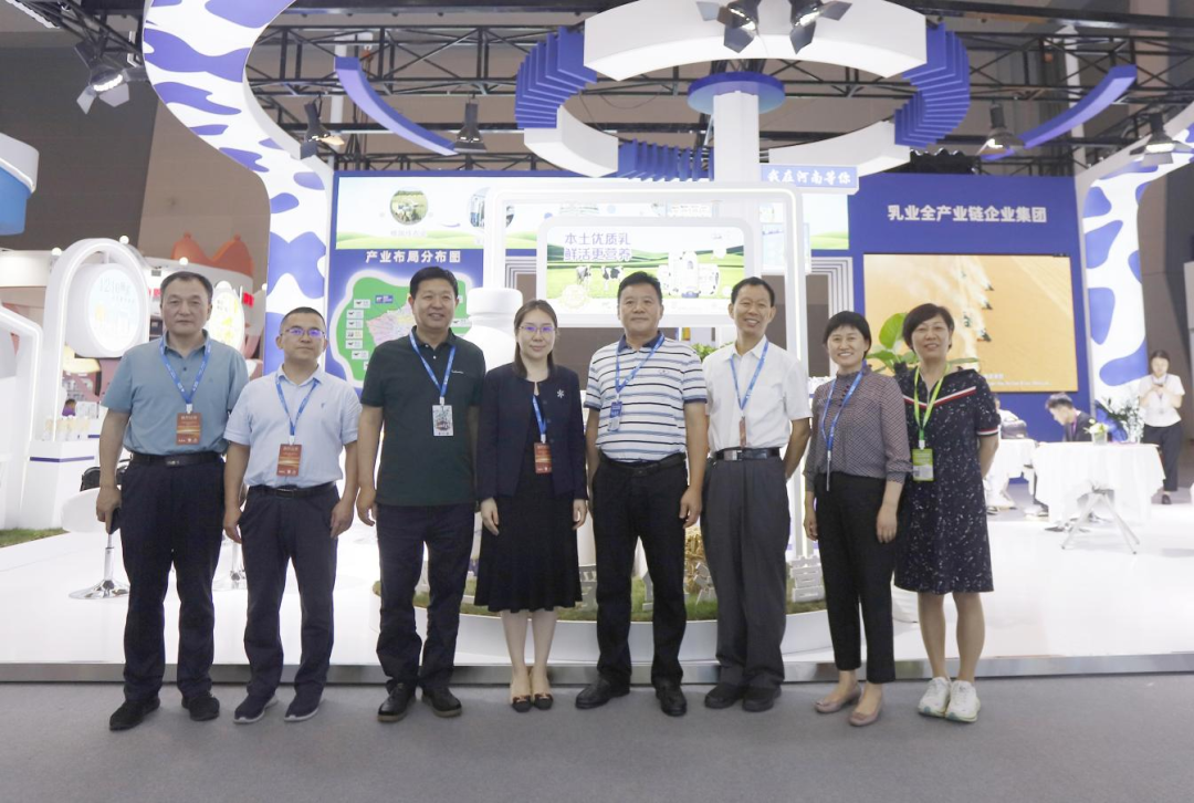 啟航新征程 點亮新賽道丨花花牛乳業(yè)集團參加第十四屆中國奶業(yè)大會暨D20峰會，榮獲“中國乳制品生產(chǎn)企業(yè)現(xiàn)代化等級5A級”評定殊榮